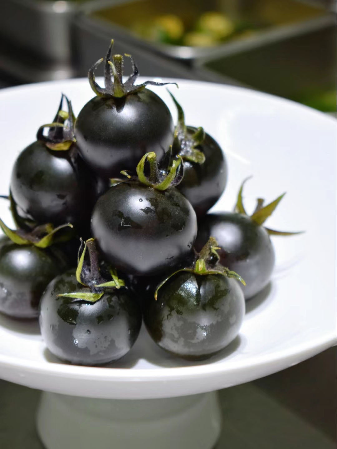 Sugar Bomb Black Gemstone Tomato